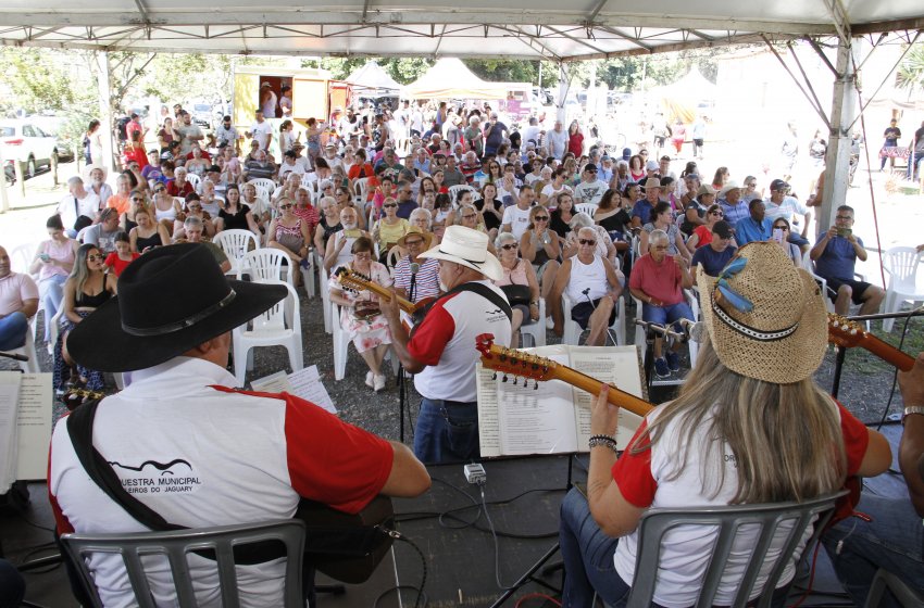 PRIMEIRO CAFÉ COM VIOLA DO ANO SERÁ NESTE DOMINGO