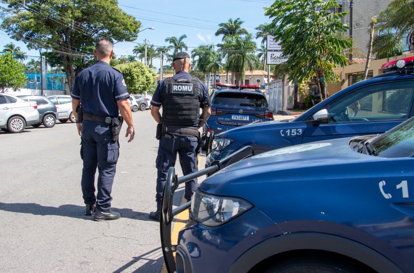 PREFEITURA DE JAGUARIÚNA NOMEIA HOJE 12 NOVOS GUARDAS MUNICIPAIS