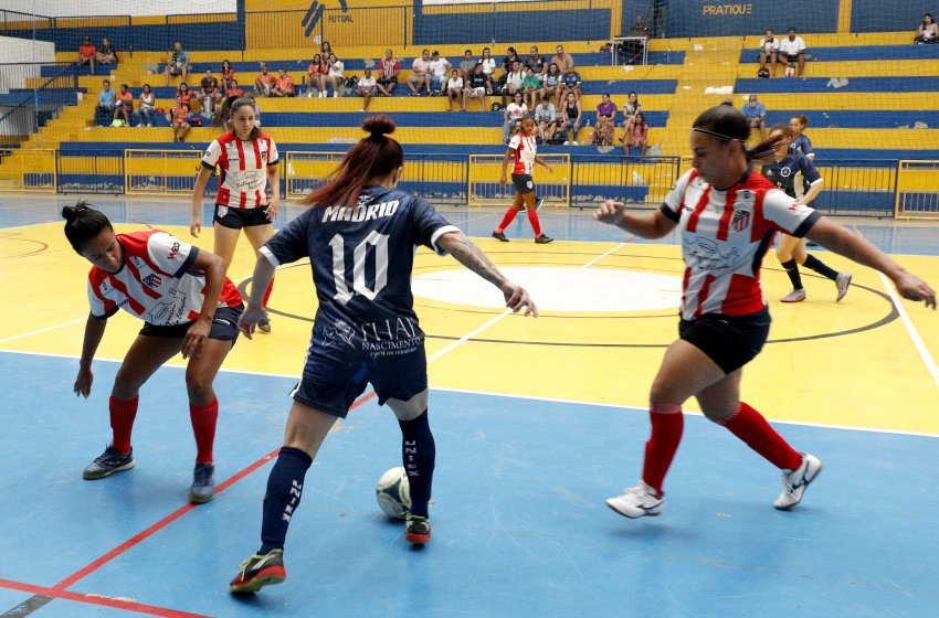 CAMPEONATO MUNICIPAL DE FUTSAL FEMININO COMEÇA DOMINGO NO AZULÃO