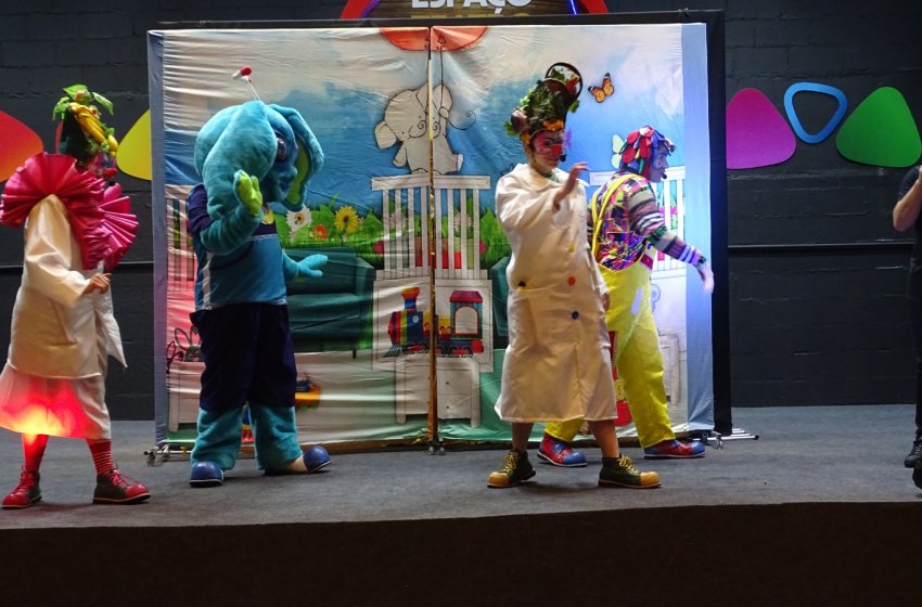 MUSICAL ENSINA SOBRE ALIMENTAÇÃO SAUDÁVEL A ALUNOS DA REDE MUNICIPAL DE JAGUARIÚNA