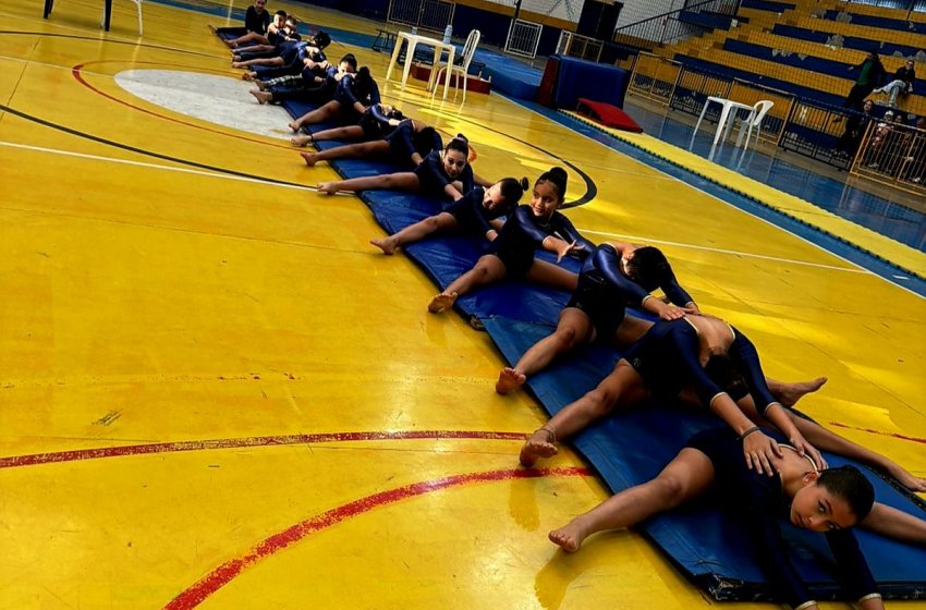 COMPETIÇÃO INTERNA DE GINÁSTICA ARTÍSTICA MOVIMENTOU O AZULÃO
