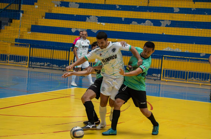 SEMIFINAIS DO MUNICIPAL DE FUTSAL VETERANOS ACONTECEM DOMINGO NO AZULÃO 
