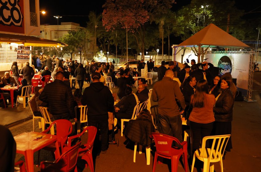 FESTIVAL DE INVERNO DE JAGUARIÚNA É SUCESSO DE PÚBLICO