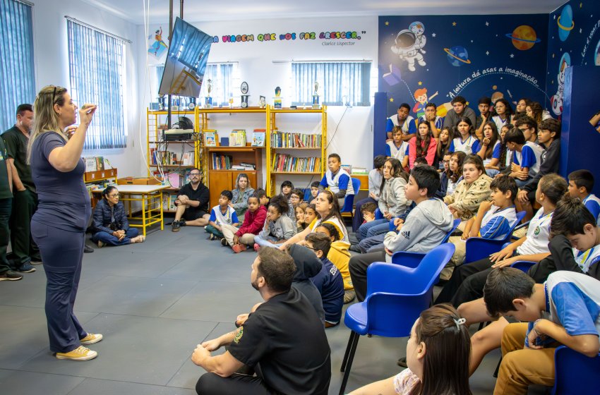 PROJETO INÉDITO EM ESCOLA DE JAGUARIÚNA UNE VACINAÇÃO CONTRA HPV E EDUCAÇÃO EM SAÚDE