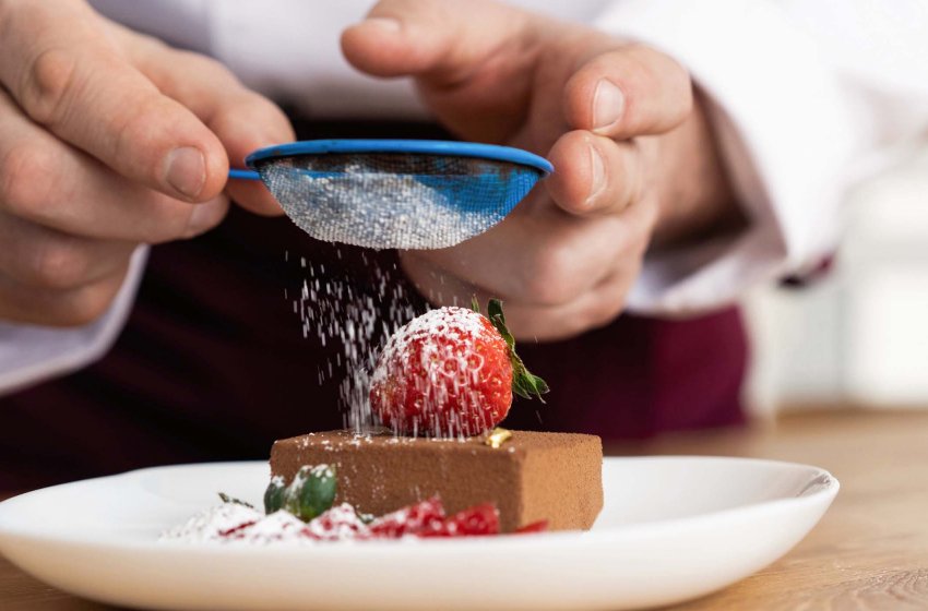CURSO GRATUITO DE CONFEITARIA DO FUNDO SOCIAL TEM INÍCIO HOJE