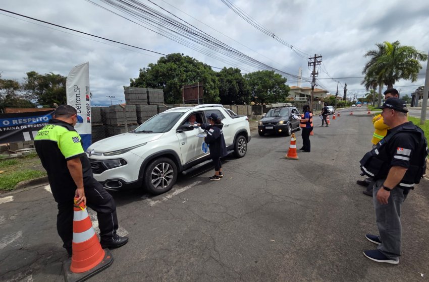 PREFEITURA PROMOVE AÇÃO EDUCATIVA PARA O TRÂNSITO NESTA SEGUNDA
