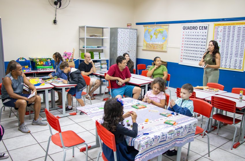 ‘ESCOLA ABERTA’ DÁ INÍCIO AO ANO LETIVO NA REDE MUNICIPAL DE JAGUARIÚNA