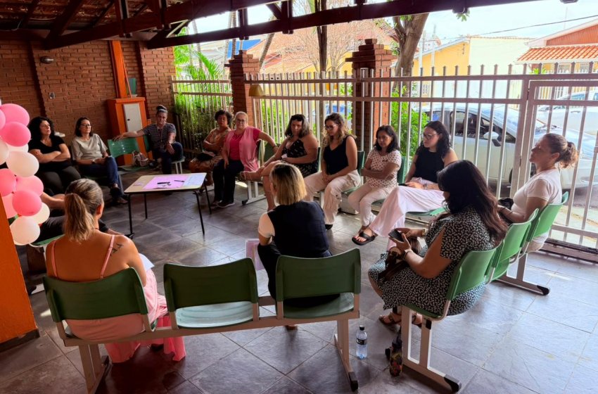 CAPS PROMOVE RODA DE CONVERSA DO GRUPO DE ENFRENTAMENTO À VIOLÊNCIA CONTRA A MULHER