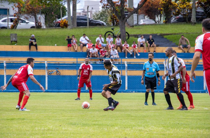 INDEPENDENTE JOGA DOMINGO BUSCANDO MANTER A LIDERANÇA NO FUTEBOL VETERANOS