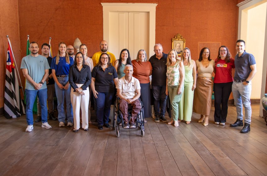 CONSELHO MUNICIPAL DOS DIREITOS DA PESSOA COM DEFICIÊNCIA É EMPOSSADO EM SOLENIDADE NA PREFEITURA