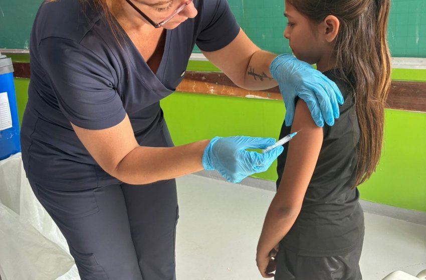 JAGUARIÚNA INTENSIFICA VACINAÇÃO NAS ESCOLAS E PROMOVE SEMANA ESPECIAL DE IMUNIZAÇÃO ENTRE JOVENS
