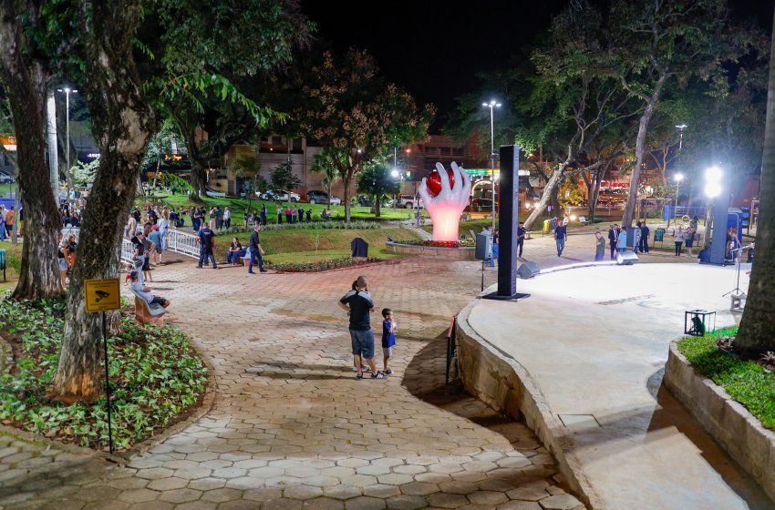 DOMINGO TEM ‘SAMBA NO PARQUE’ NA PRAÇA DO AMOR EM JAGUARIÚNA