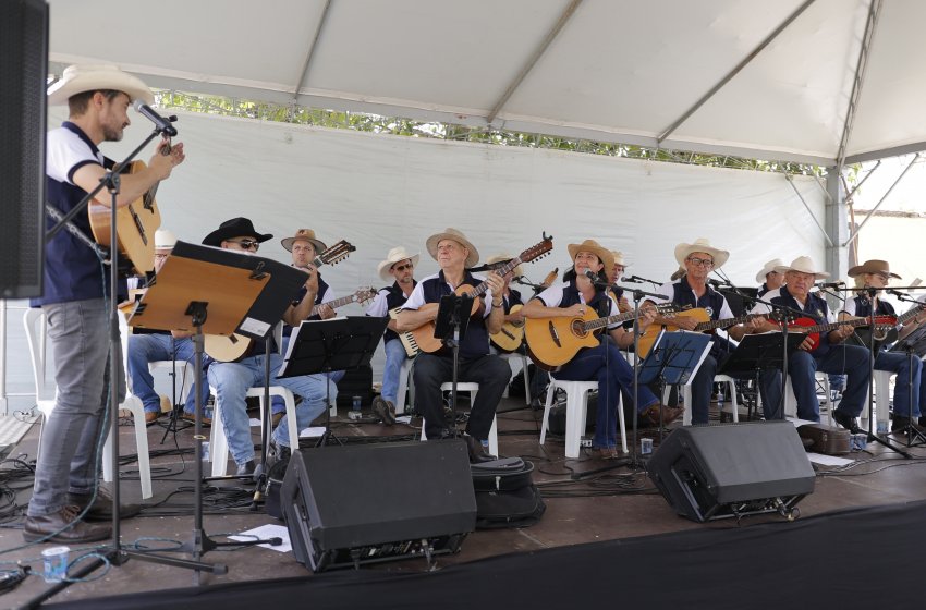 ‘CAFÉ COM VIOLA’ SERÁ NESTE DOMINGO NA ESTAÇÃO DE GUEDES