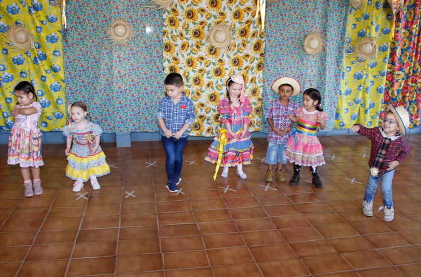 FESTAS JUNINAS NAS ESCOLAS MUNICIPAIS DE JAGUARIÚNA COMEÇAM NESTE SÁBADO