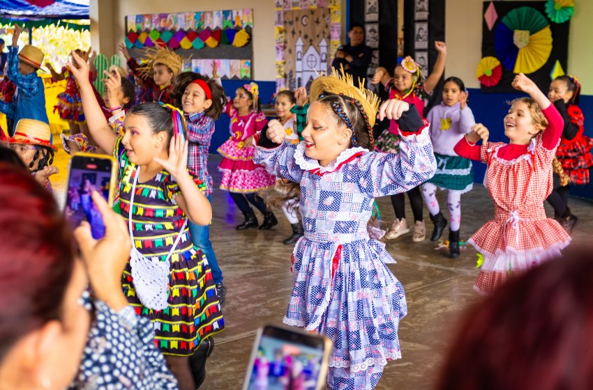EMEIS DE JAGUARIÚNA REALIZAM FESTAS JUNINAS NESTE SÁBADO
