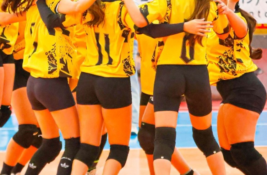 VÔLEI FEMININO DE JAGUARIÚNA AVANÇA PARA FASE INTER-REGIONAL DOS JOGOS ESTUDANTIS DO ESTADO  