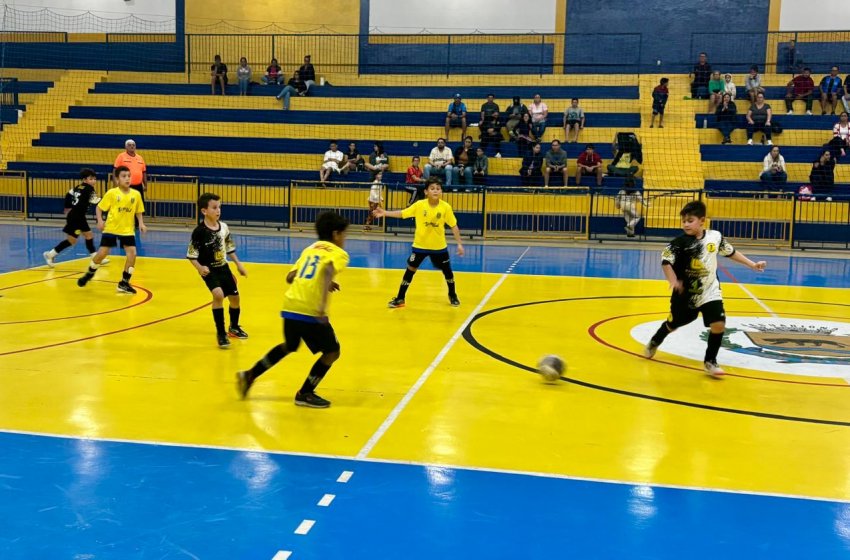   COPA DE FUTSAL PARA CATEGORIAS DE BASE ENTRA EM FASE DECISIVA