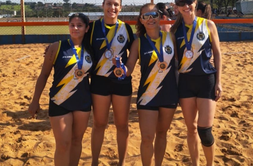 DEFINIDOS OS CAMPEÕES DA 1ª ETAPA DA COPA JAGUARIÚNA DE VÔLEI DE PRAIA PARA QUARTETOS