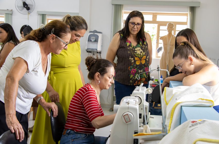 FUNDO SOCIAL ABRE INSCRIÇÕES PARA NOVAS TURMAS DE CURSO GRATUITO DE CORTE E COSTURA