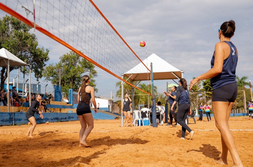 COPA JAGUARIÚNA DE VÔLEI DE PRAIA DEFINE DUPLAS CAMPEÃS DA TERCEIRA ETAPA