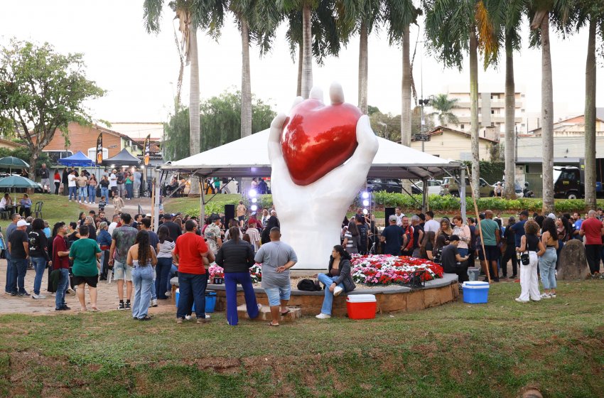 PRAÇA DO AMOR RECEBE MAIS UMA EDIÇÃO DO ‘SAMBA NO PARQUE’ NESTE DOMINGO