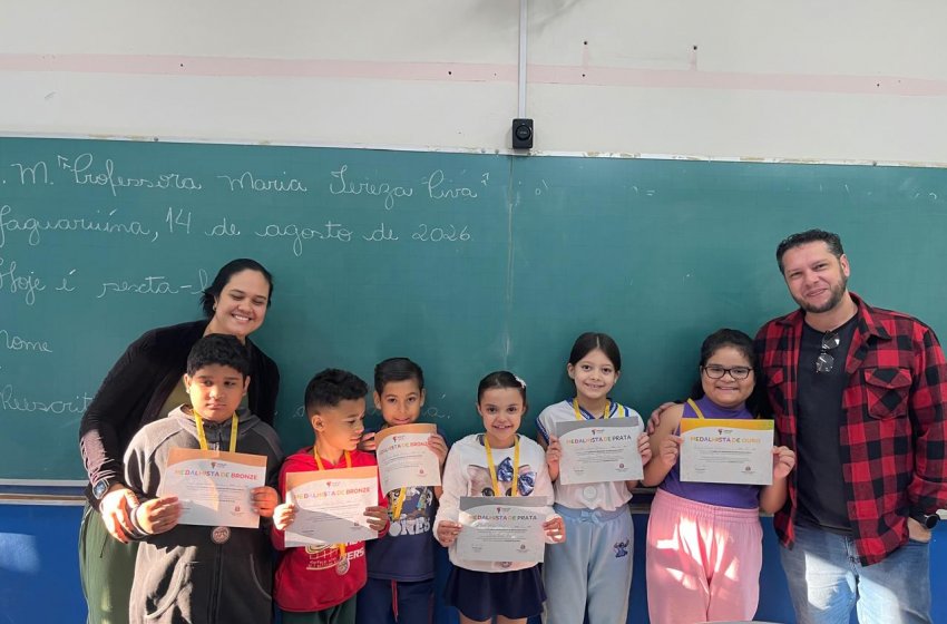 ESCOLAS DA REDE MUNICIPAL REALIZAM ENTREGA DE PREMIAÇÕES DA OLIMPÍADA DE MATEMÁTICA