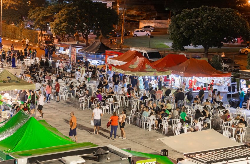 JAGUARIÚNA PROMOVE PROGRAMAÇÃO ESPECIAL DO AGOSTO LILÁS CONTRA A VIOLÊNCIA À MULHER