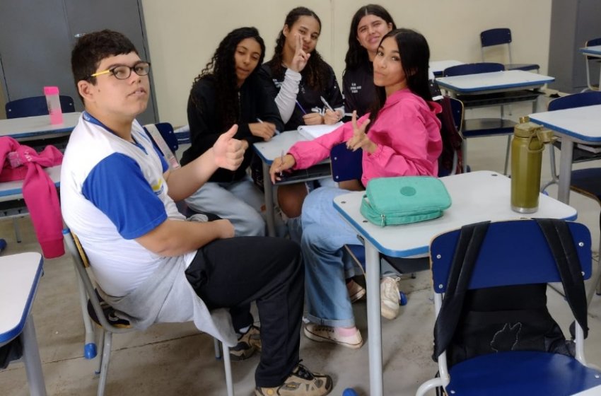ALUNOS DE ESCOLA MUNICIPAL DE JAGUARIÚNA SÃO FINALISTAS DO ‘EPTV NA ESCOLA’