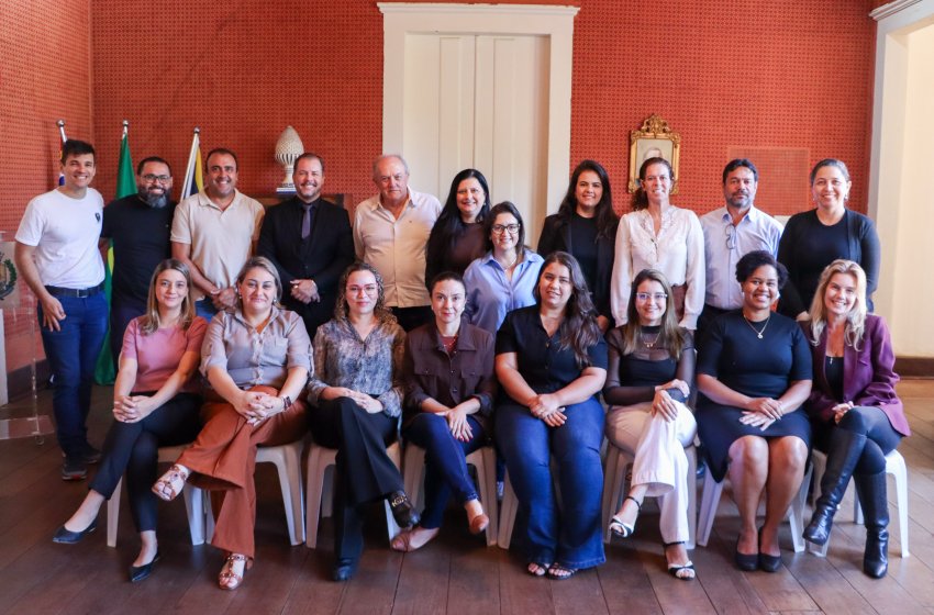 CONSELHO MUNICIPAL DOS DIREITOS DA CRIANÇA E DO ADOLESCENTE É EMPOSSADO EM SOLENIDADE NA PREFEITURA