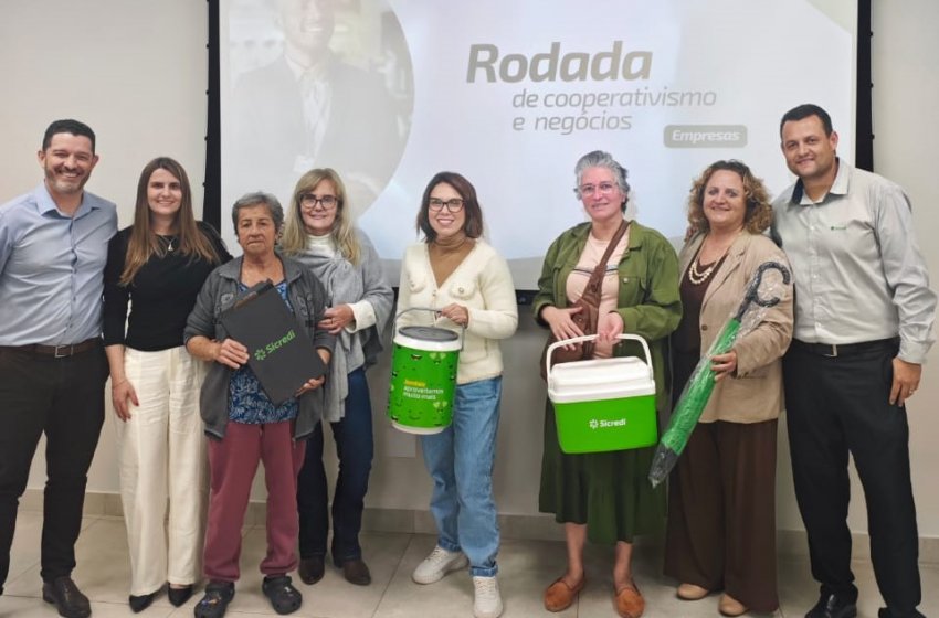 EMPREENDEDORISMO FEMININO É TEMA DE ENCONTRO PROMOVIDO PELO FUNDO SOCIAL DE JAGUARIÚNA 