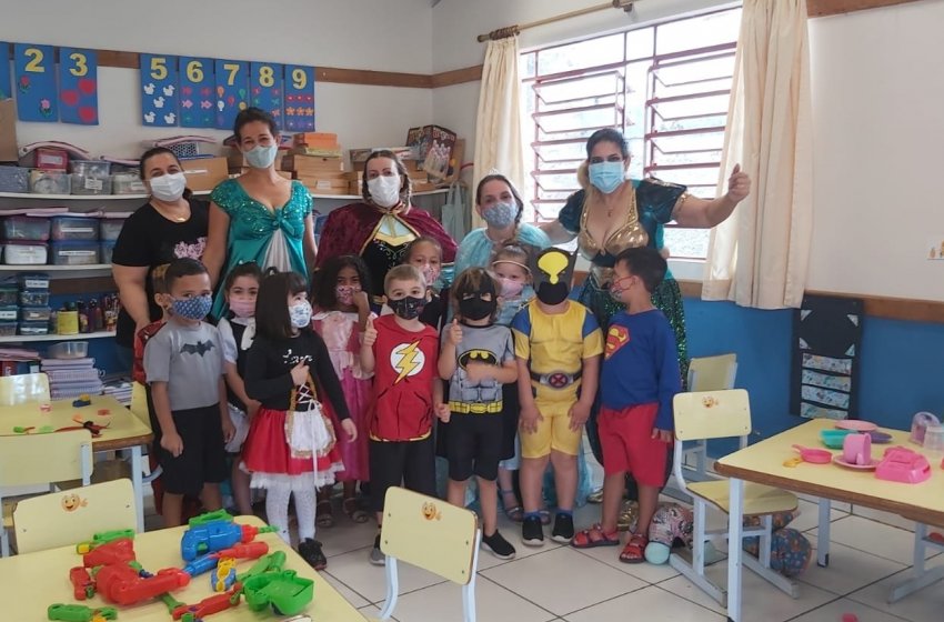 MÊS DAS CRIANÇAS É MARCADO POR MUITA DIVERSÃO NAS ESCOLAS MUNICIPAIS DE JAGUARIÚNA